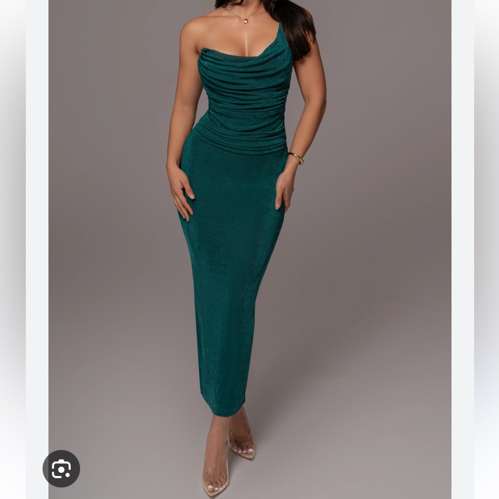 Green Slinky One Shoulder Maxi Dress - Picture 5 of 7